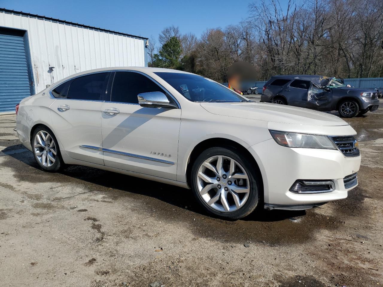 2014 Chevrolet Impala - Image 4