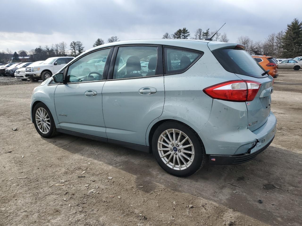 2013 Ford C-MAX - Image 2
