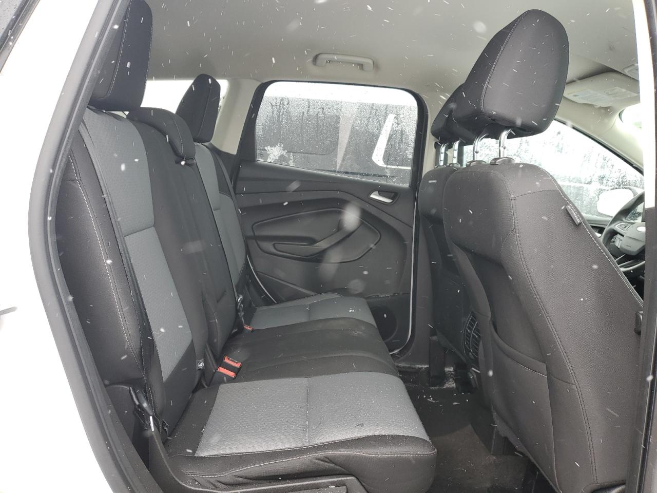 1FMCU9G9XHUC89155 FORD ESCAPE 2017