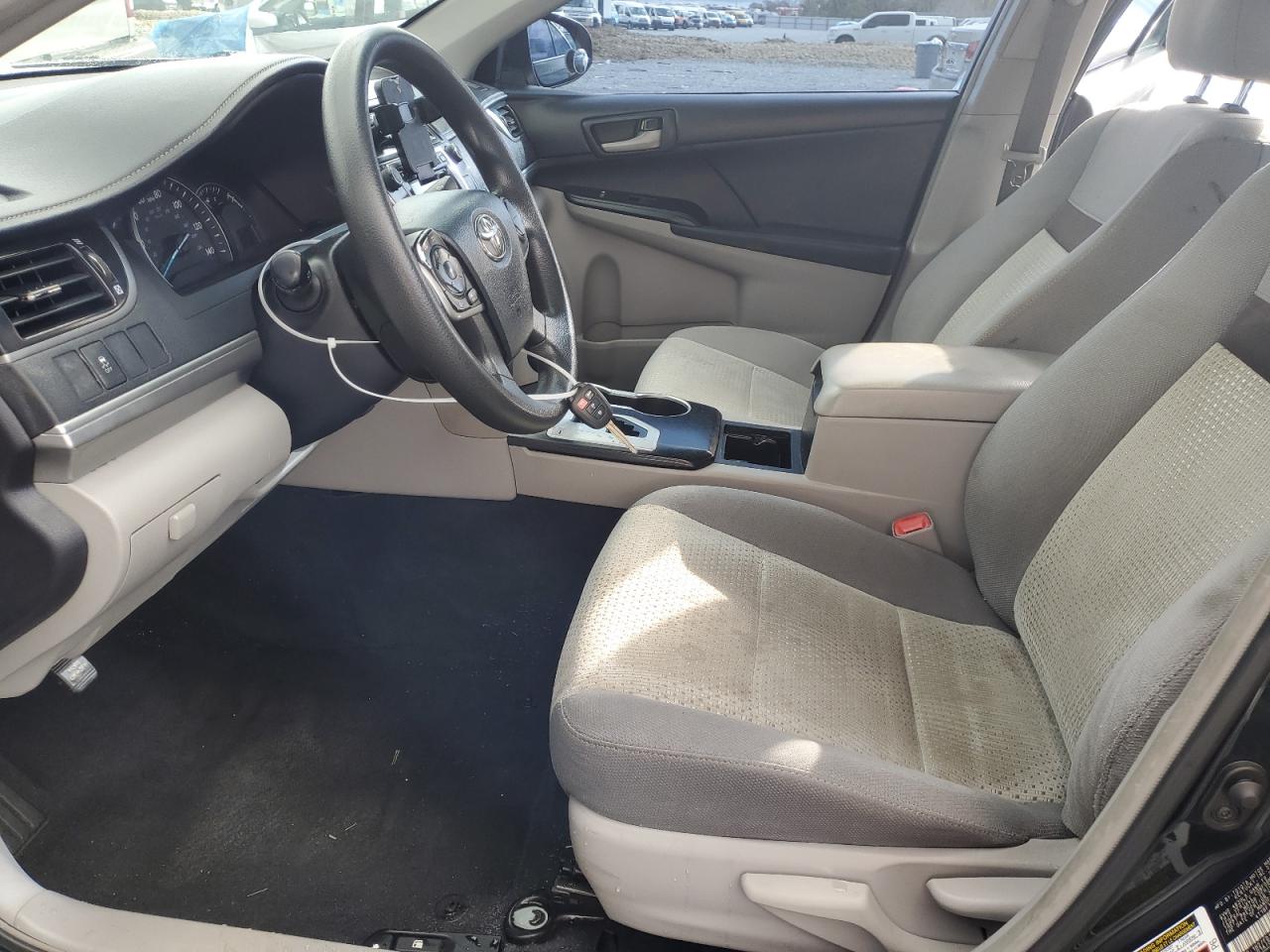 2012 Toyota Camry - Image 7