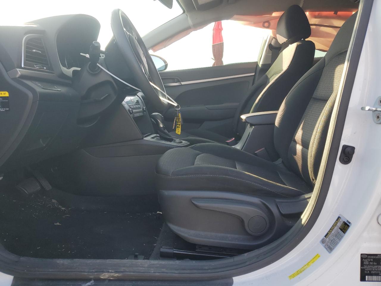 2018 Hyundai Elantra - Image 7
