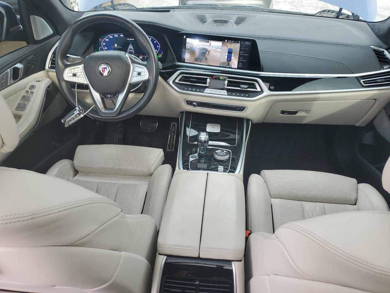 2021 BMW X7 - Image 8