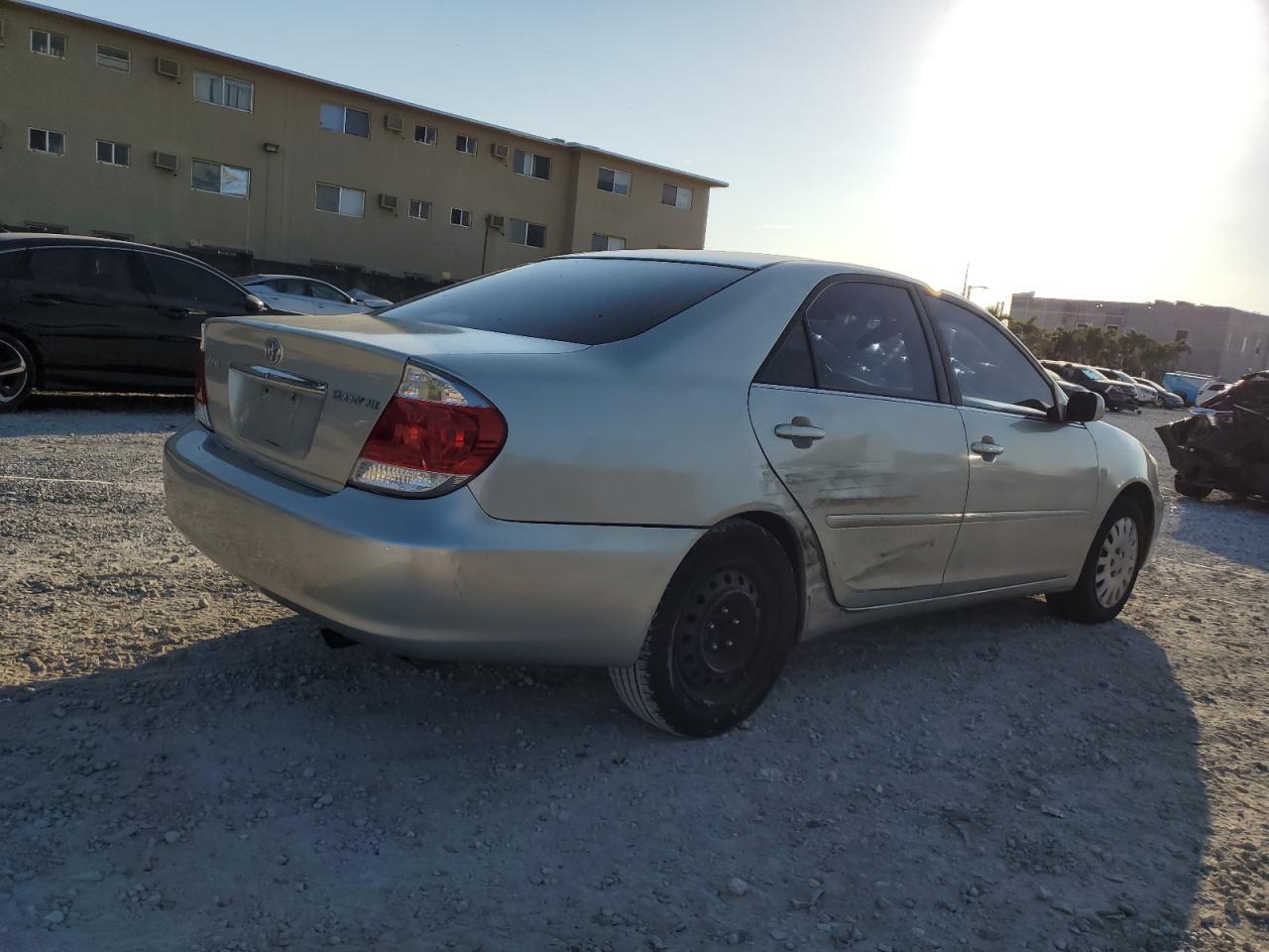 2006 Toyota Camry - Image 3