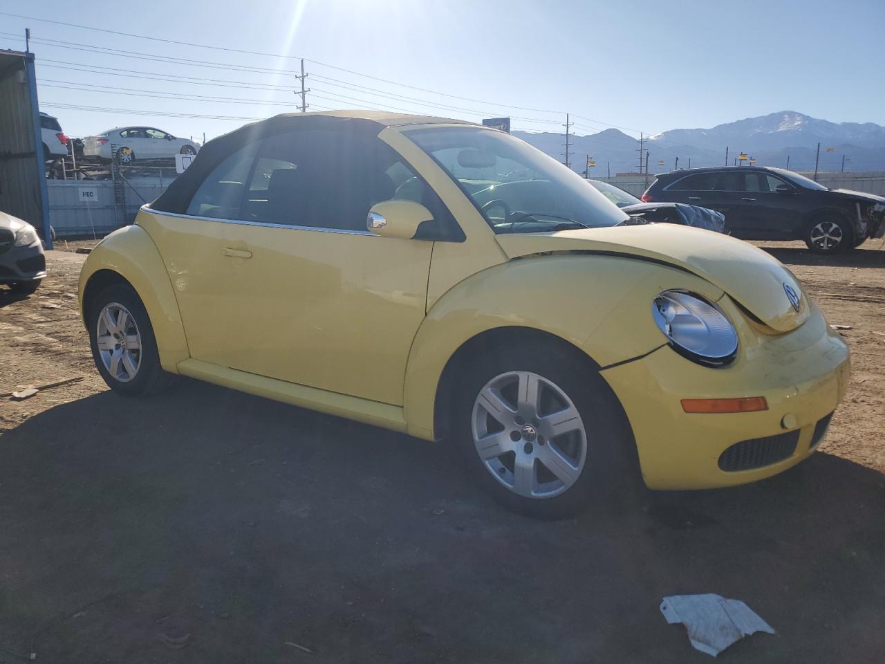 2007 Volkswagen Beetle - Image 4