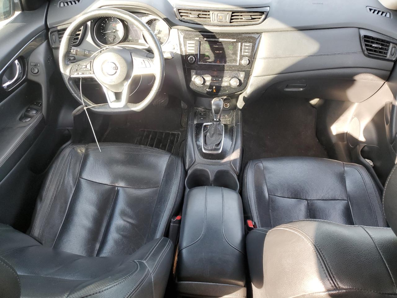 2019 Nissan Rogue - Image 8