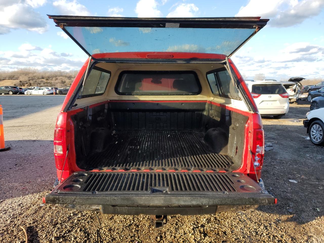 2008 Chevrolet Silverado - Image 6