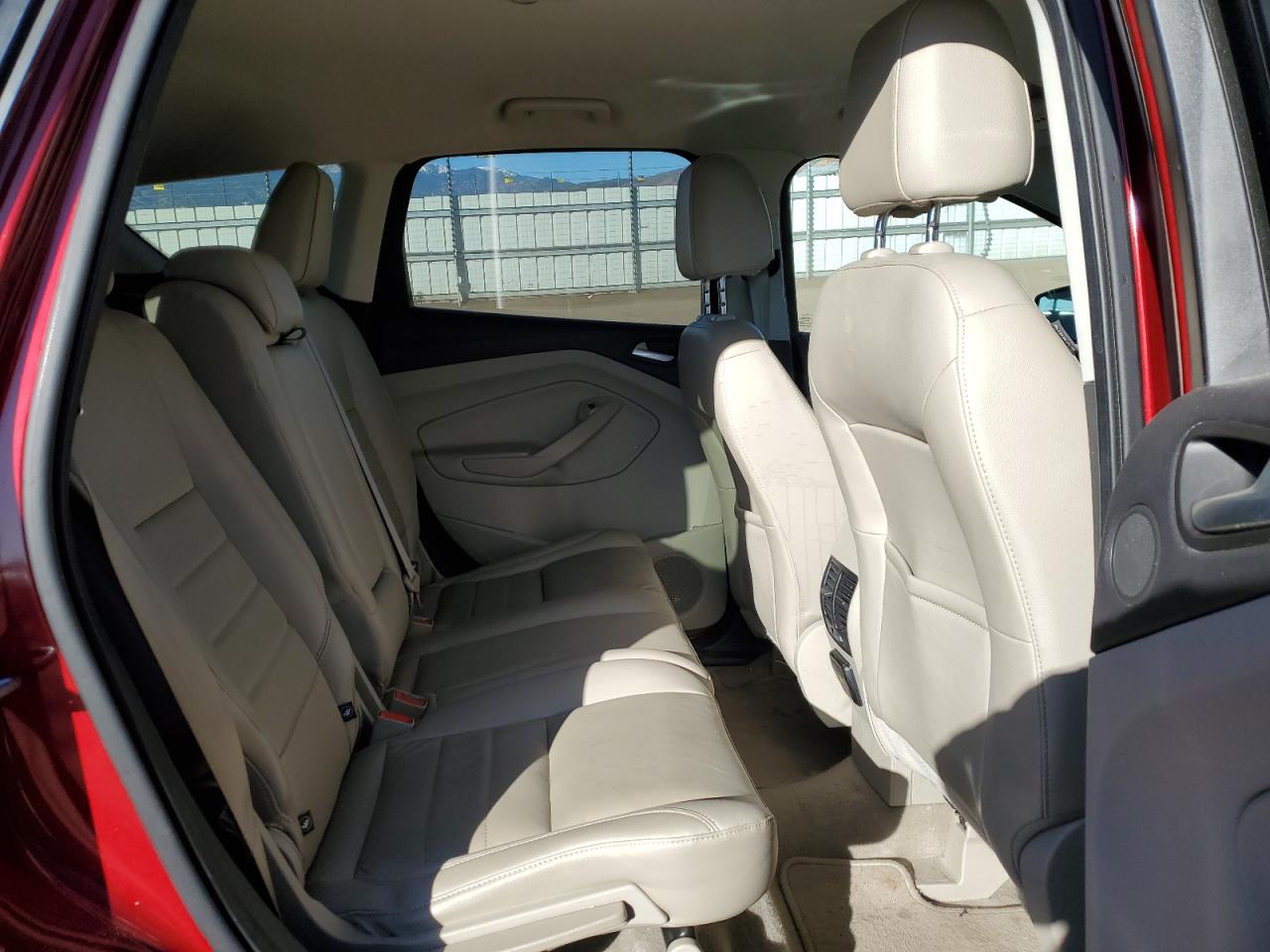 1FMCU9J91GUB37692 FORD ESCAPE 2016
