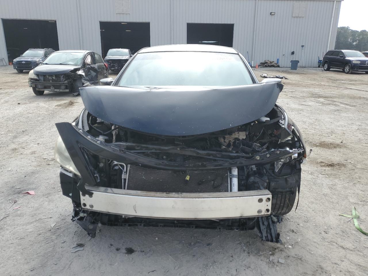 2015 Nissan Altima - Image 5