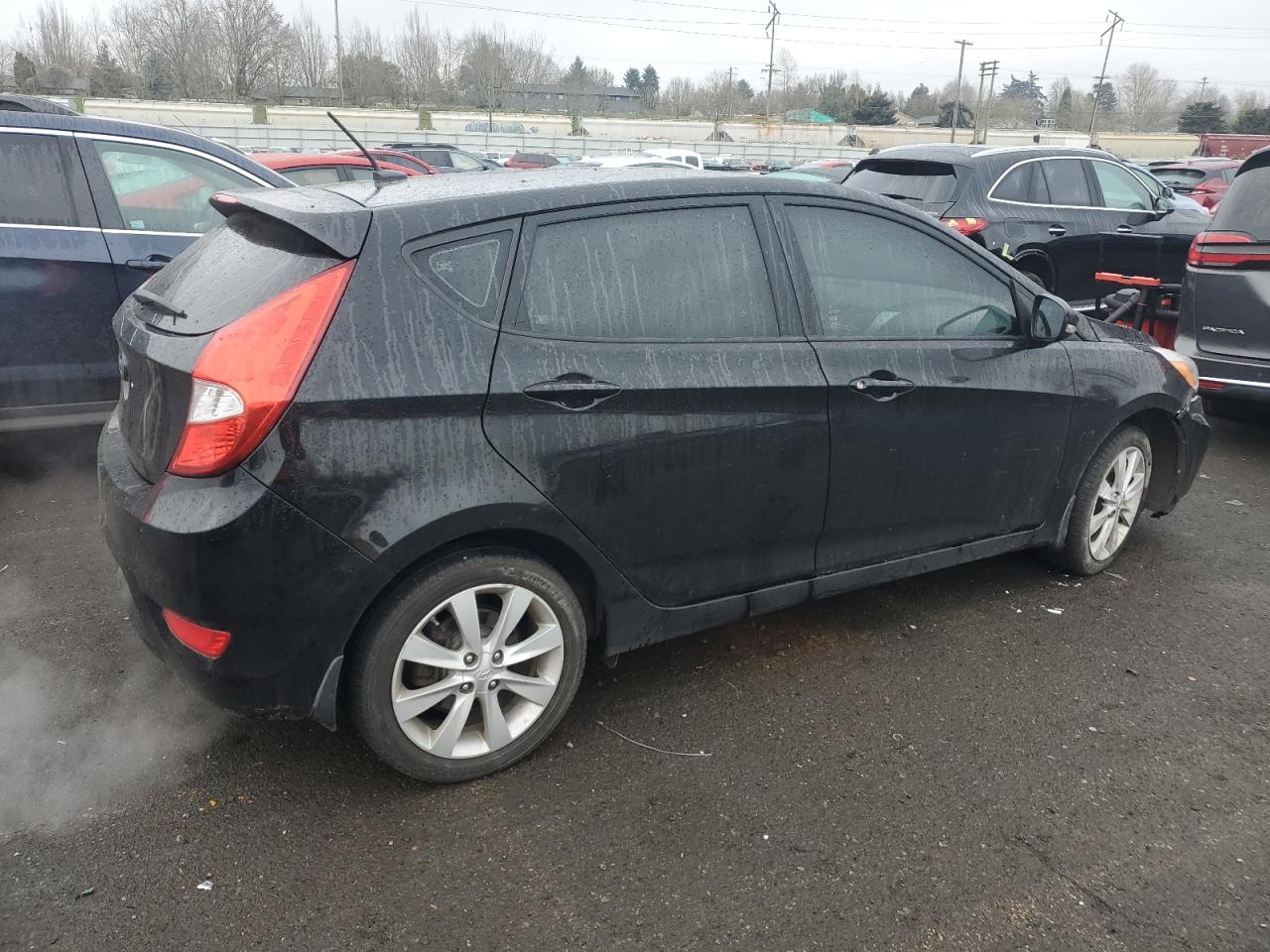 2014 Hyundai Accent - Image 3