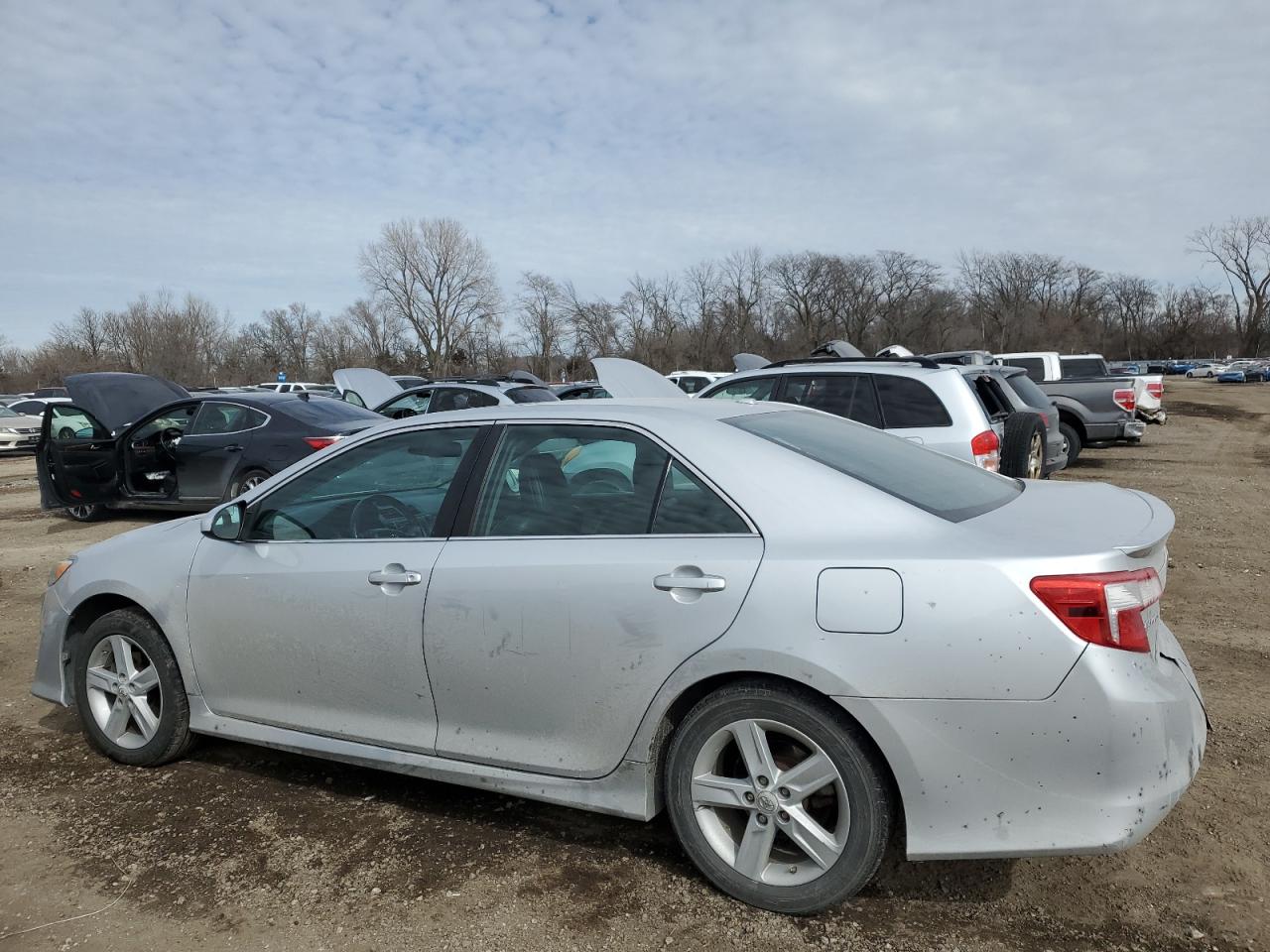 2012 Toyota Camry - Image 2