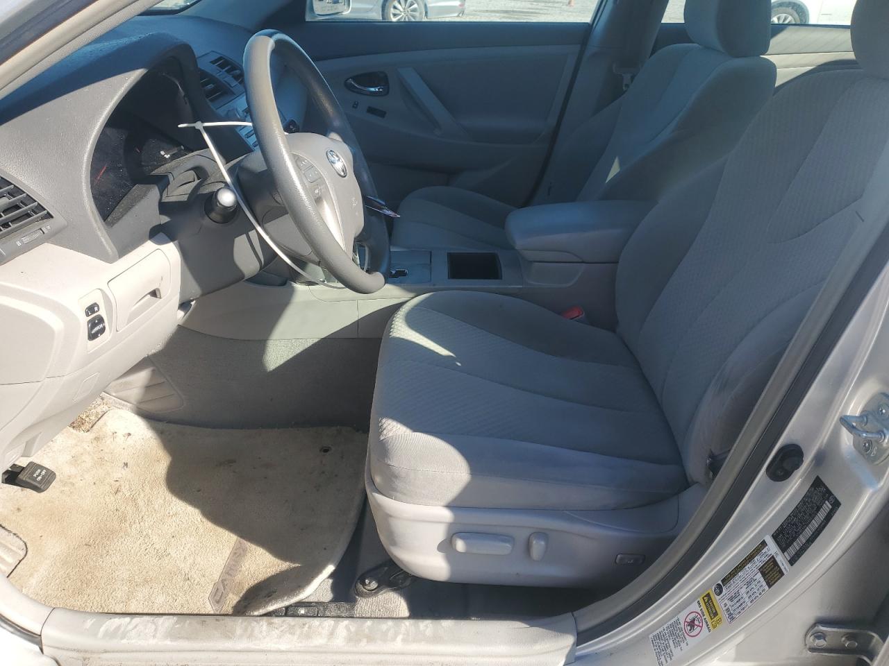 2009 Toyota Camry - Image 7