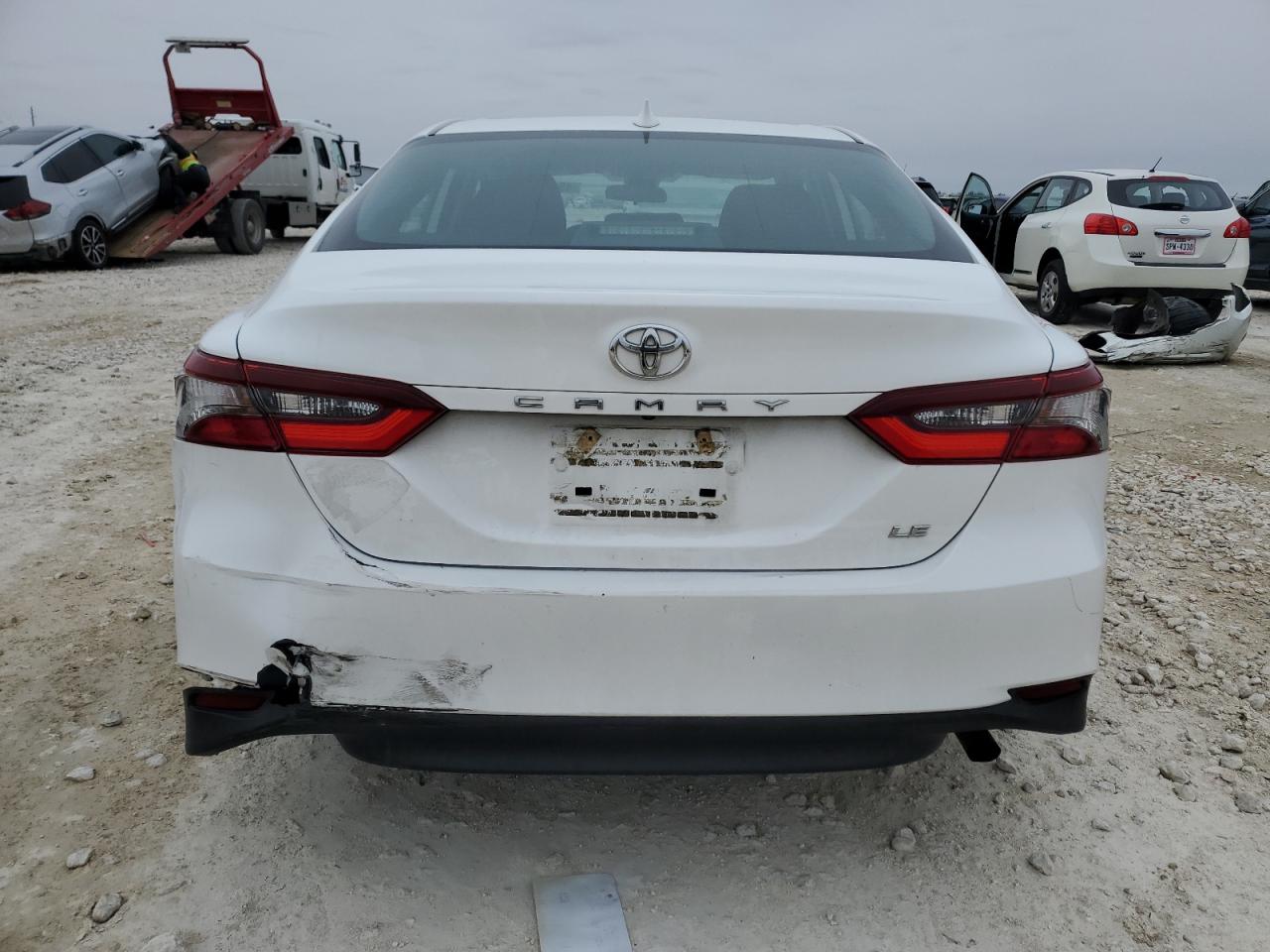 2021 Toyota Camry - Image 6