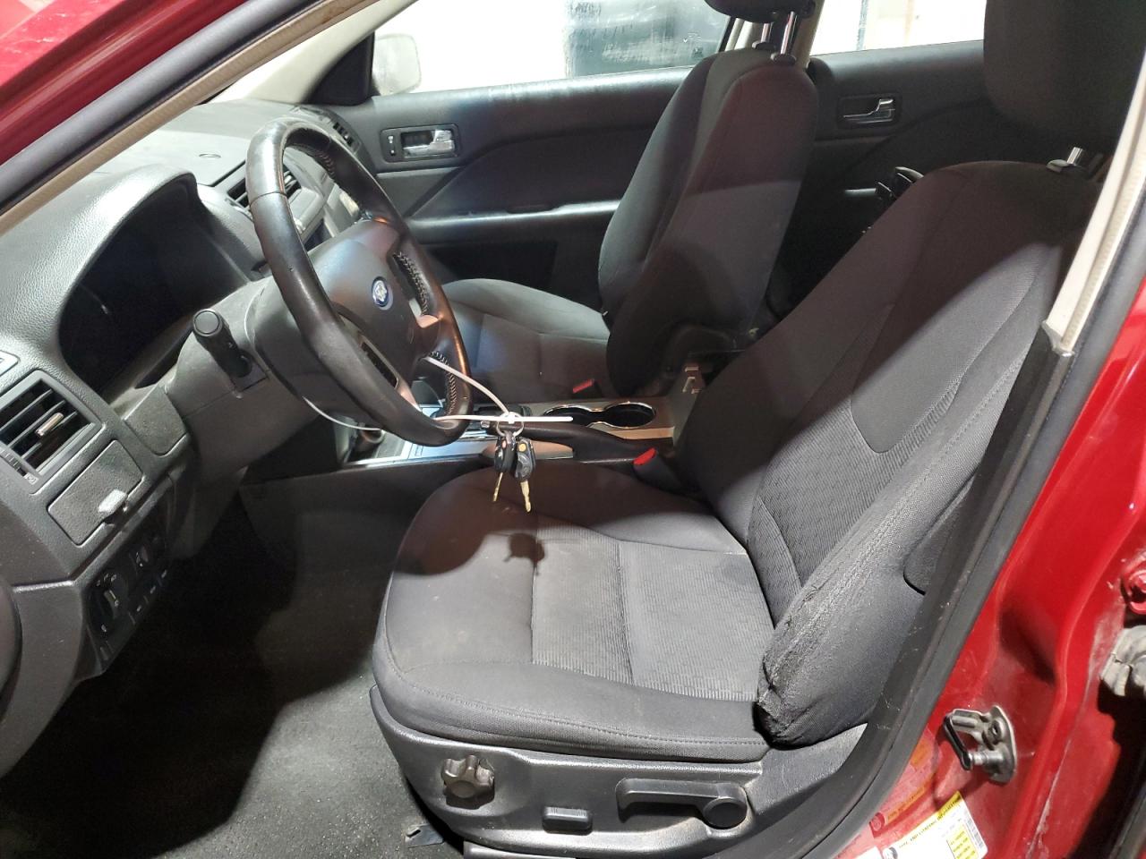 2010 Ford Fusion - Image 7