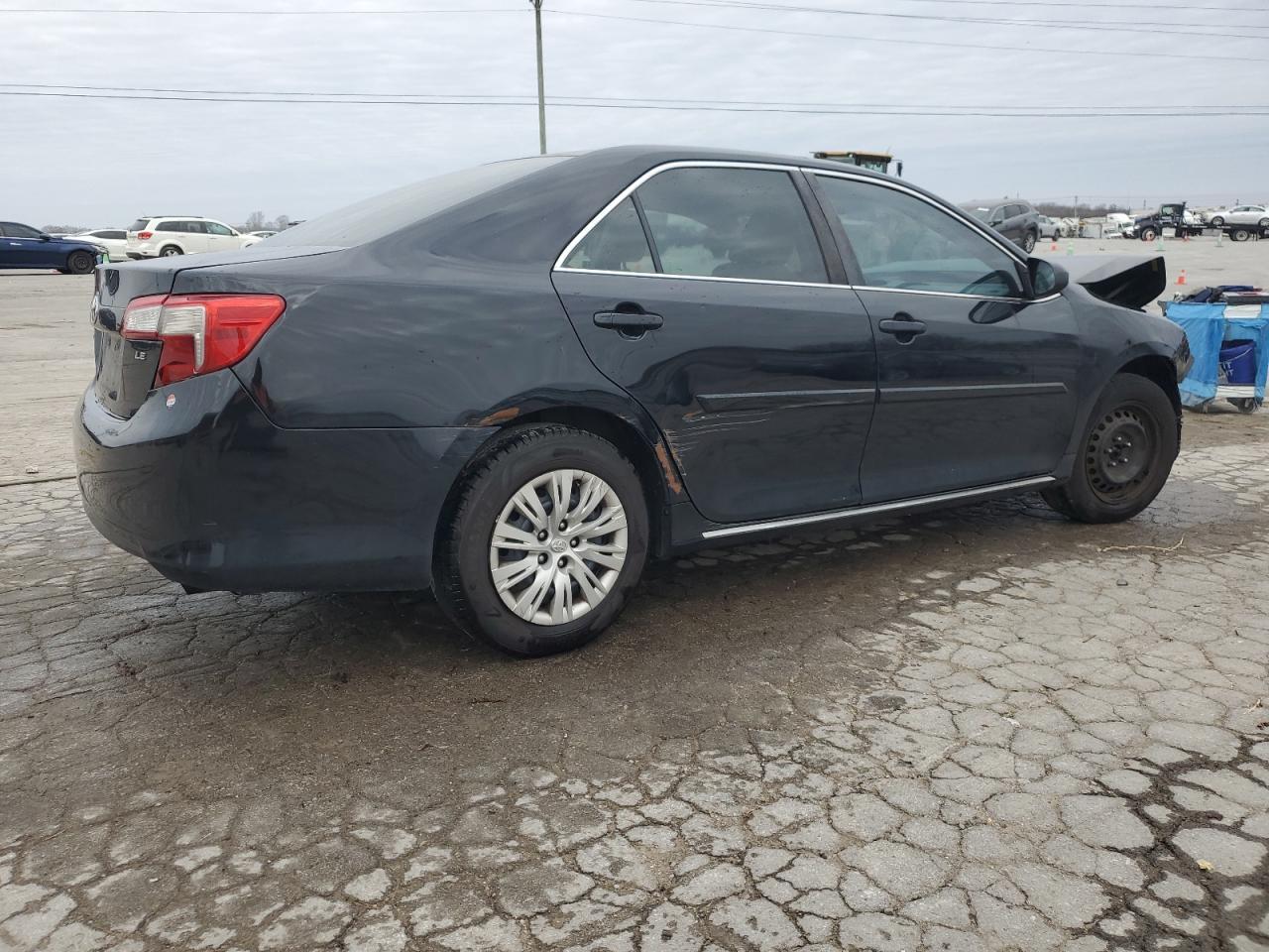 2014 Toyota Camry - Image 3