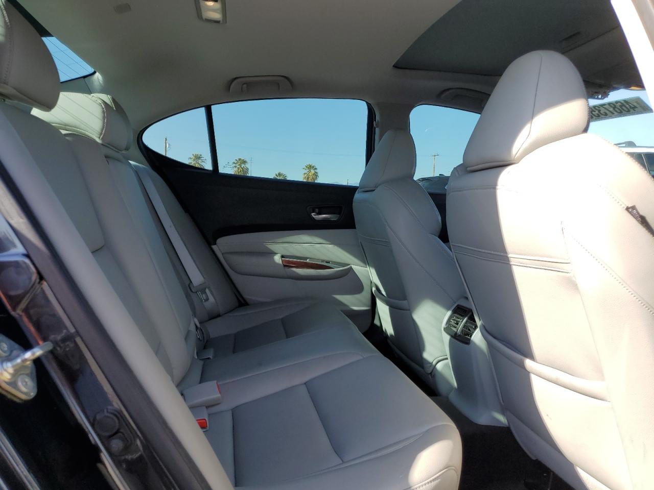 2015 Acura TLX - Image 10