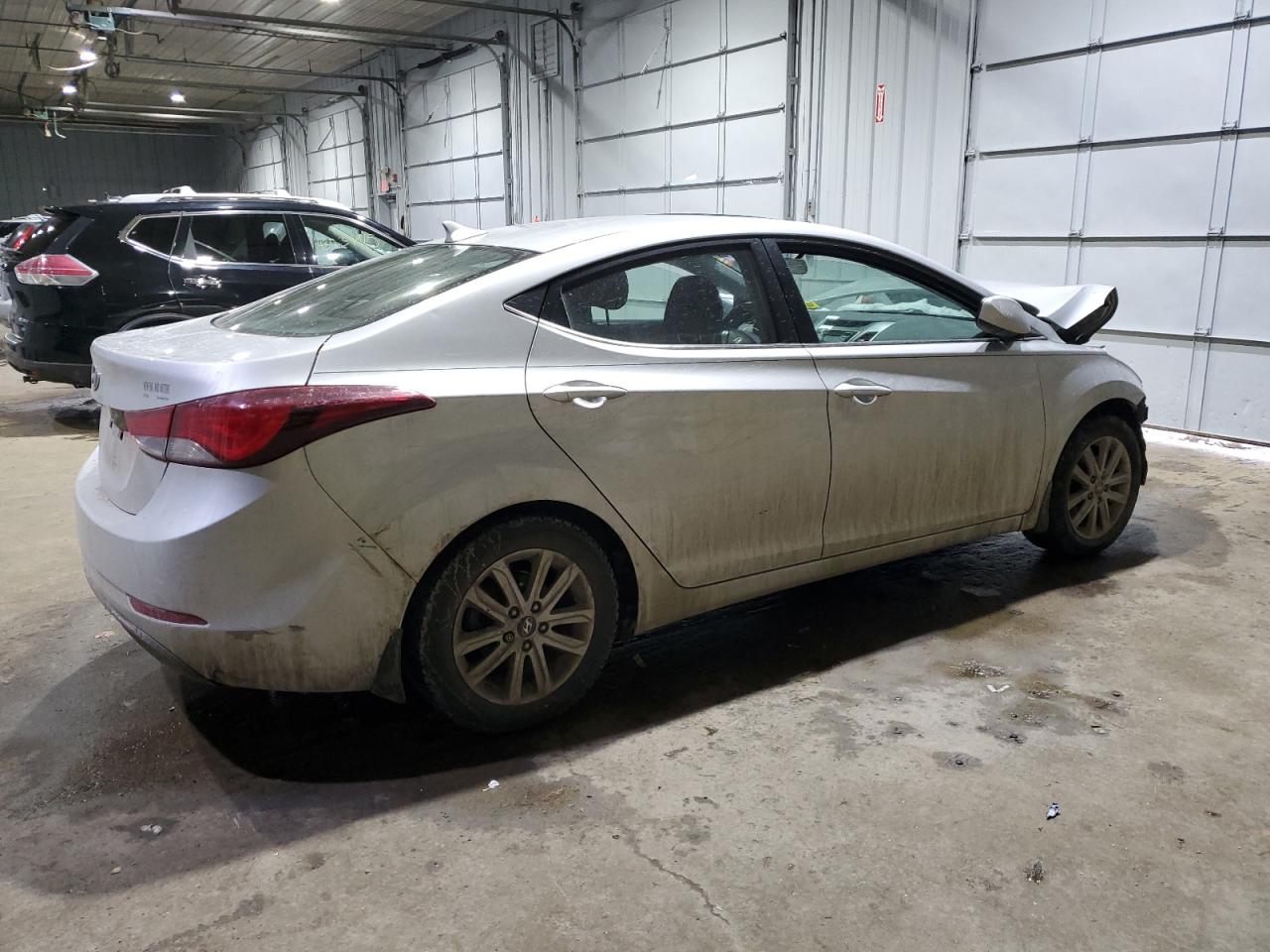 2015 Hyundai Elantra - Image 3