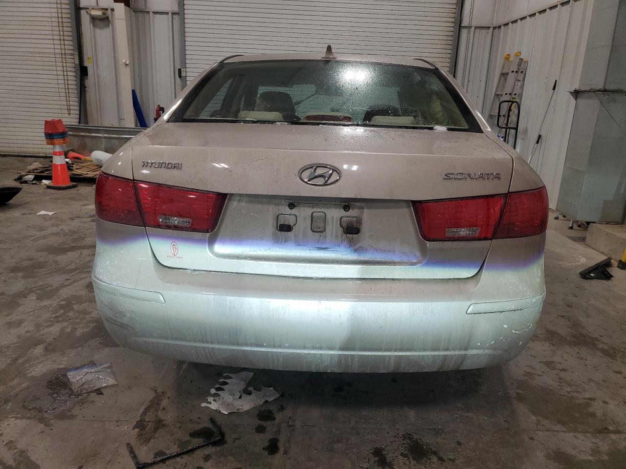 2009 Hyundai Sonata - Image 6