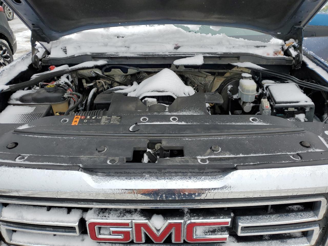 2017 GMC Sierra - Image 11