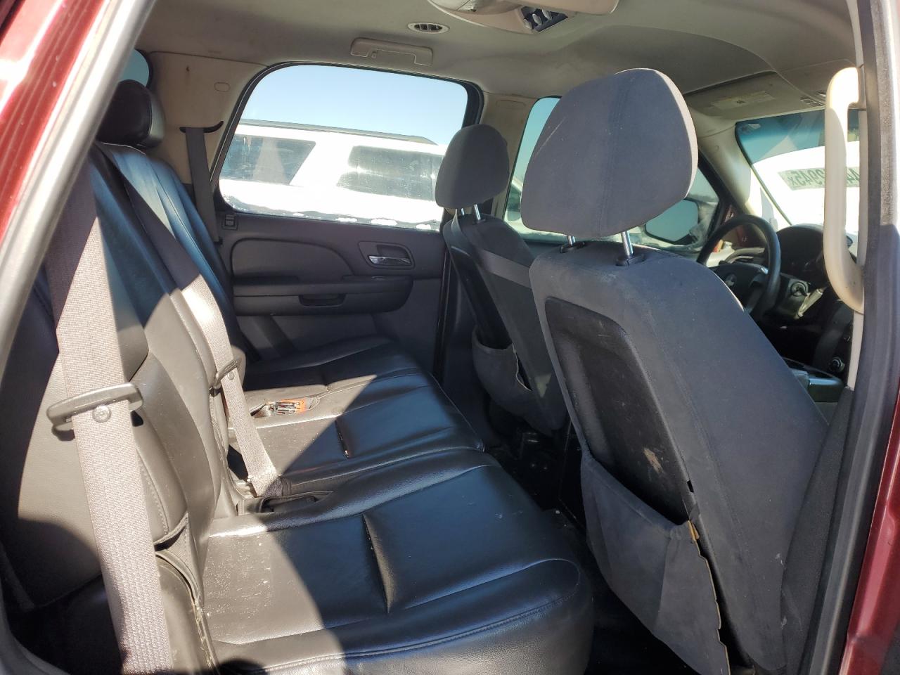 2008 Chevrolet Tahoe - Image 11