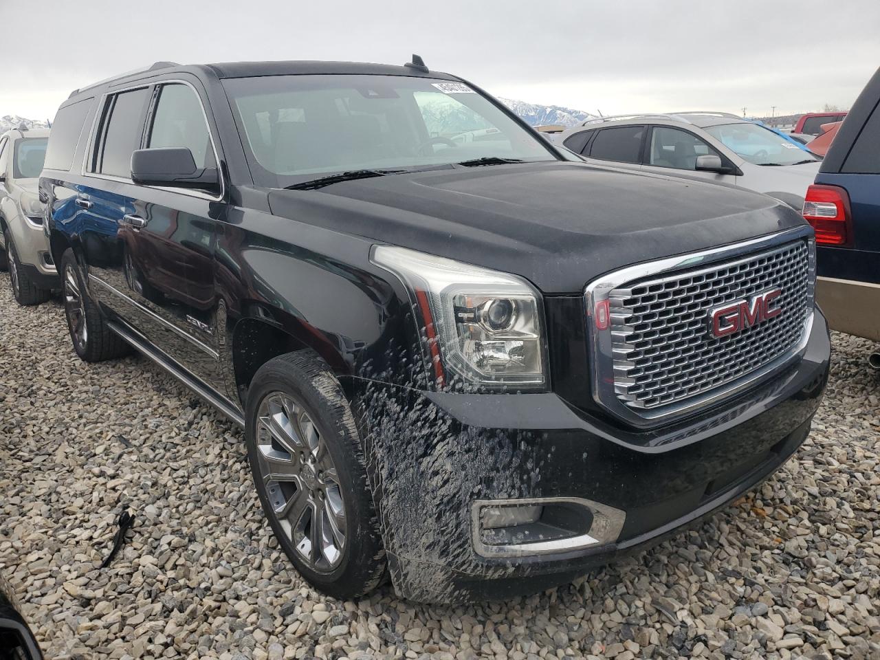 2015 GMC Yukon - Image 4