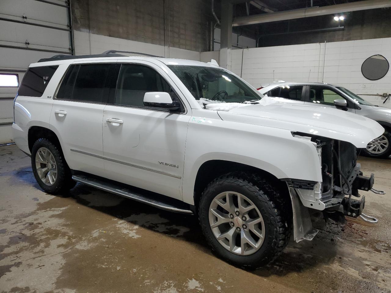 2020 GMC Yukon - Image 4
