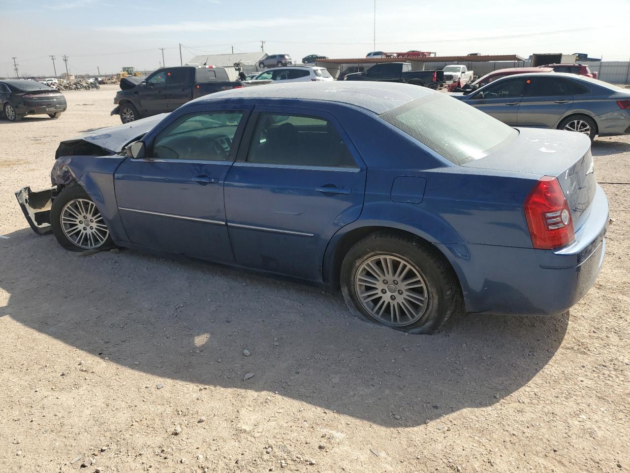 2009 Chrysler 300 - Image 2