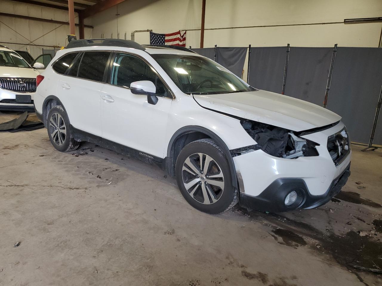 2018 Subaru Outback - Image 4