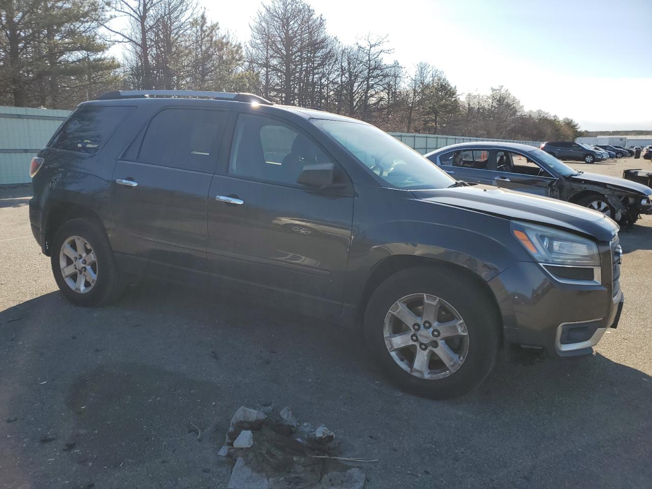 2015 GMC Acadia - Image 4