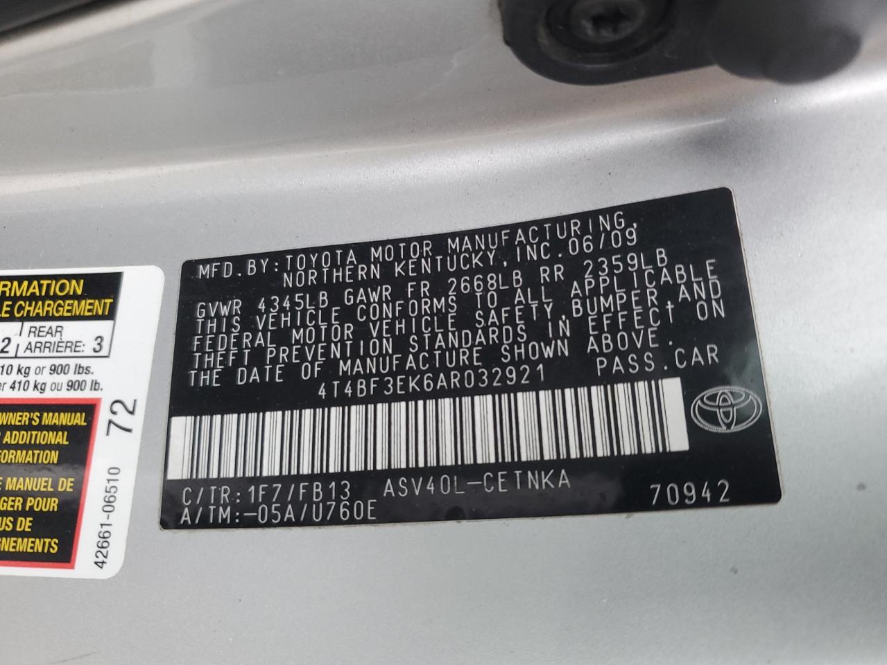 2010 Toyota Camry - Image 14