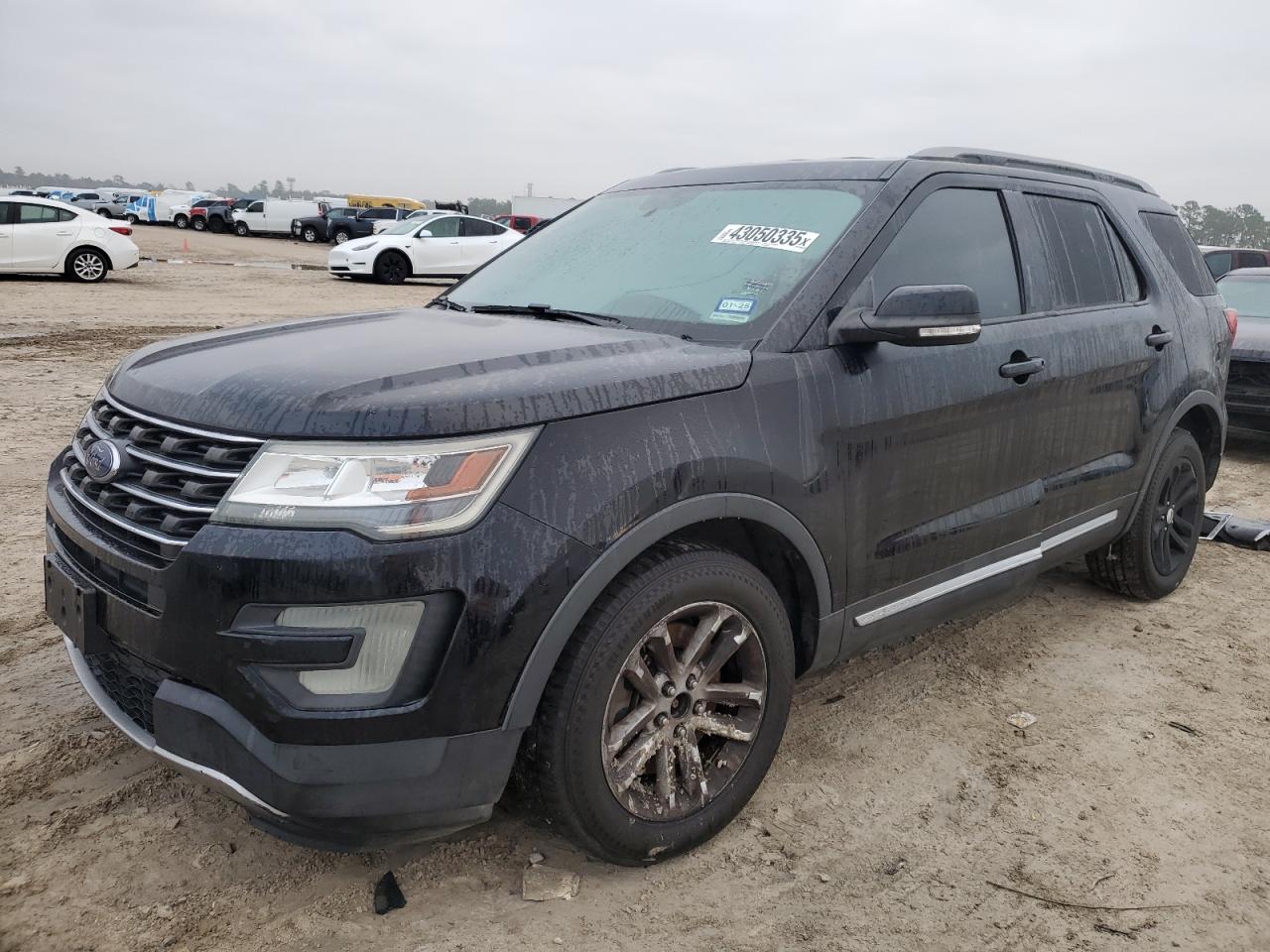 2017 Ford Explorer - Image 1