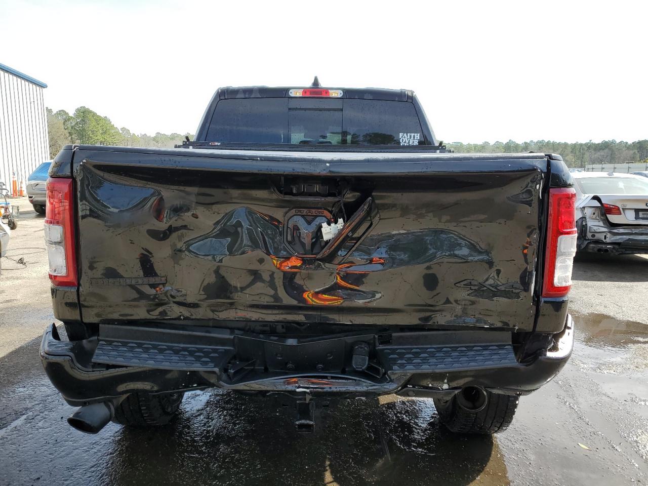 2019 RAM 1500 - Image 6