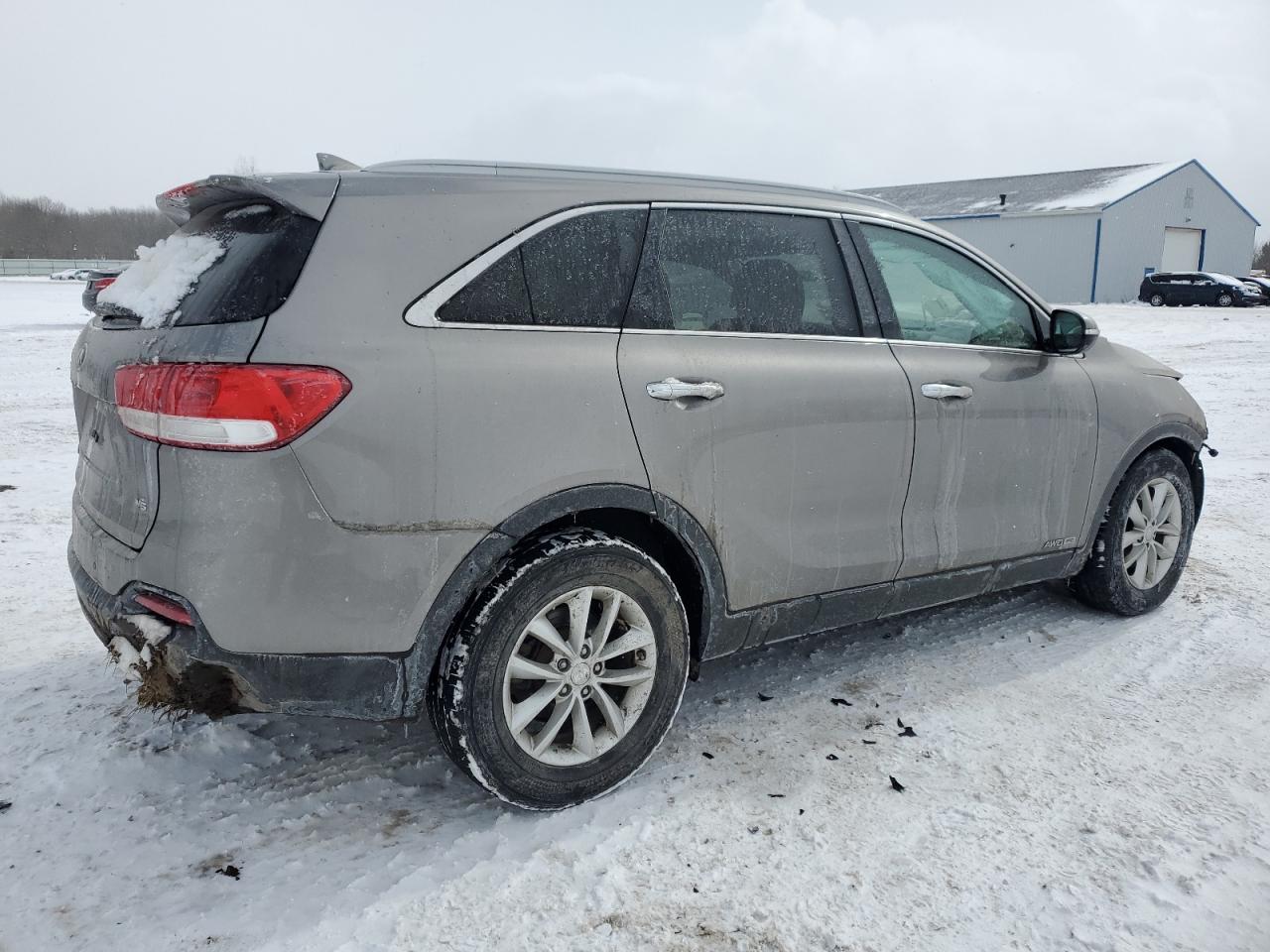 2017 Kia Sorento - Image 3