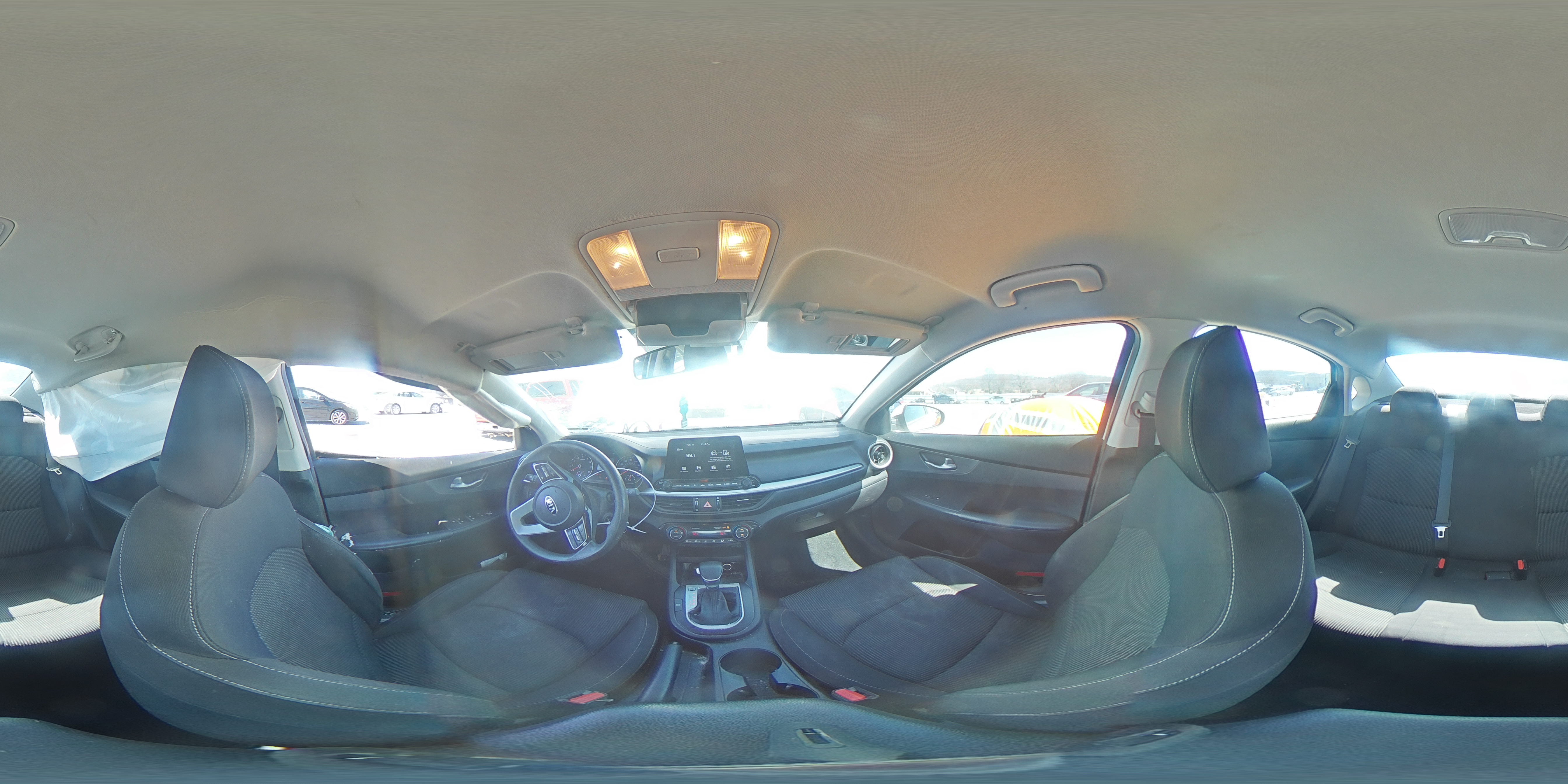 2019 Kia Forte - Image 12