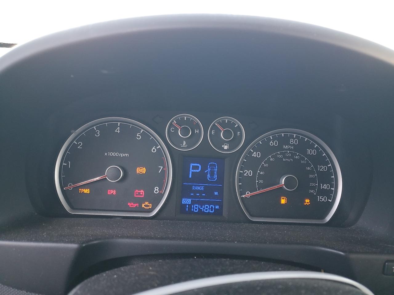 2012 Hyundai Elantra - Image 9