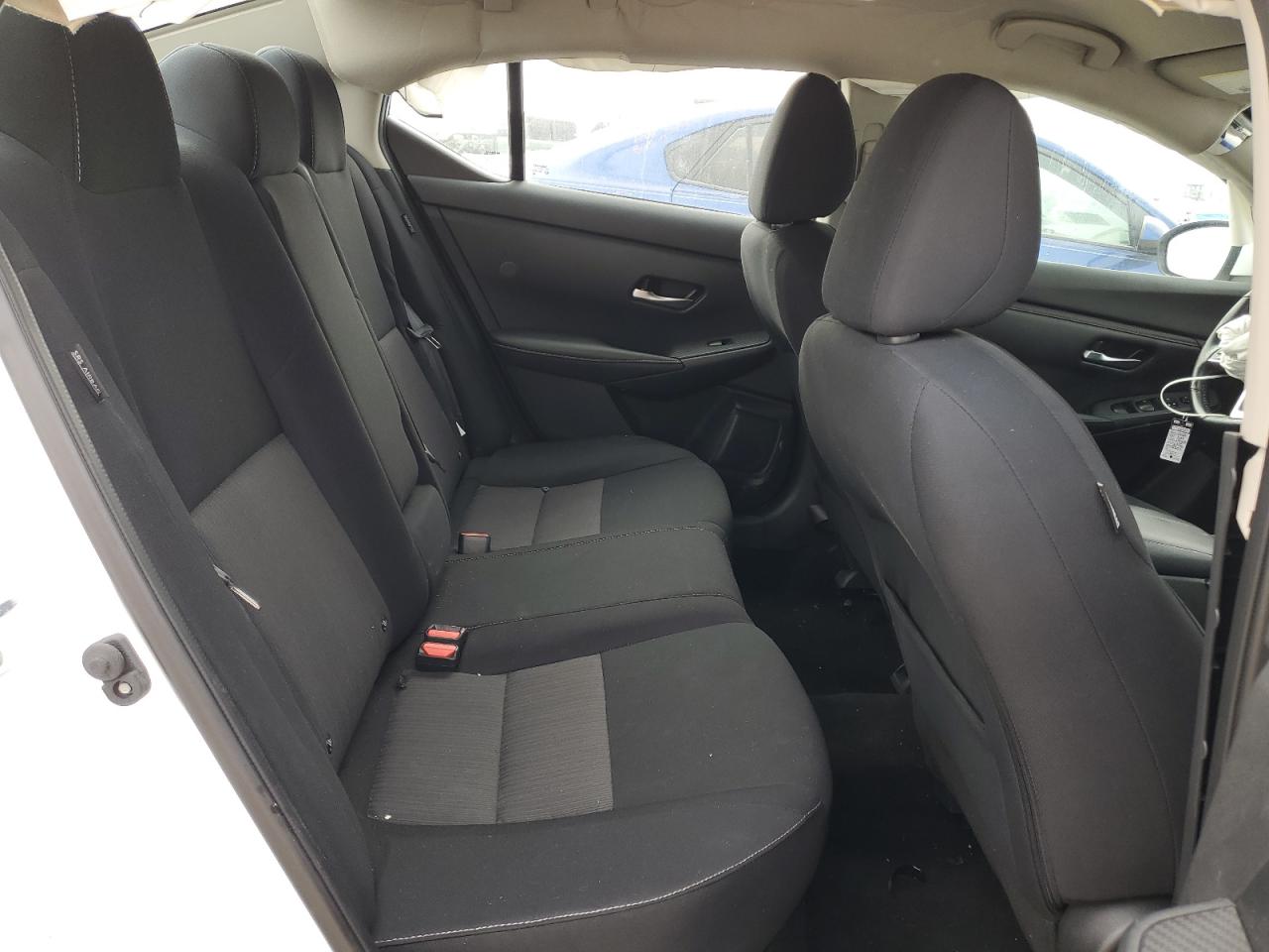 2022 Nissan Sentra - Image 10