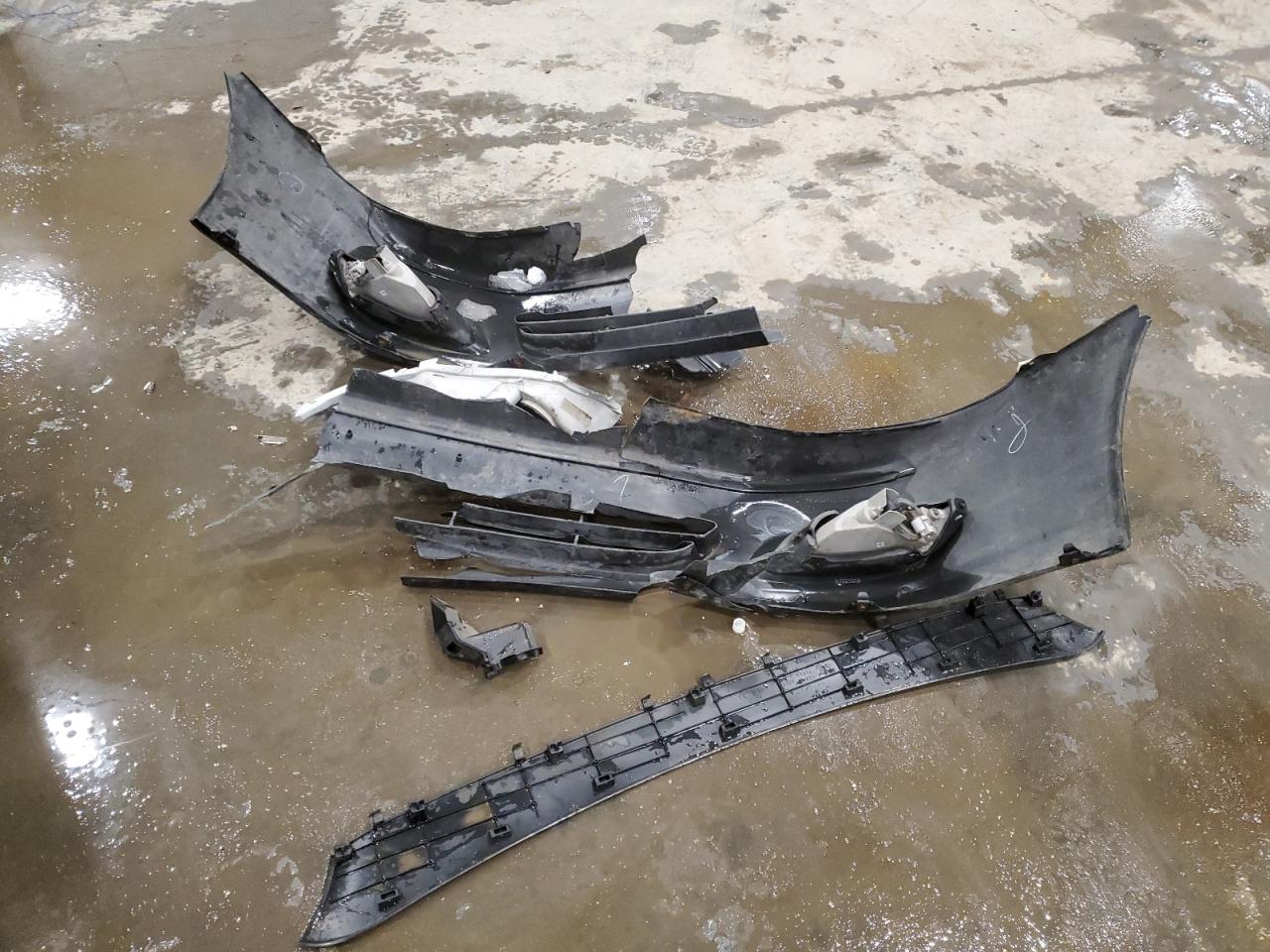 2000 Toyota Avalon Xl VIN: 4T1BF28B9YU070900 Lot: 43877265