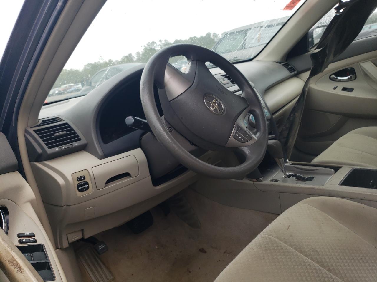 2009 Toyota Camry - Image 8