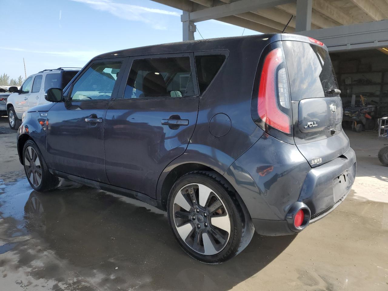 2016 Kia Soul - Image 2