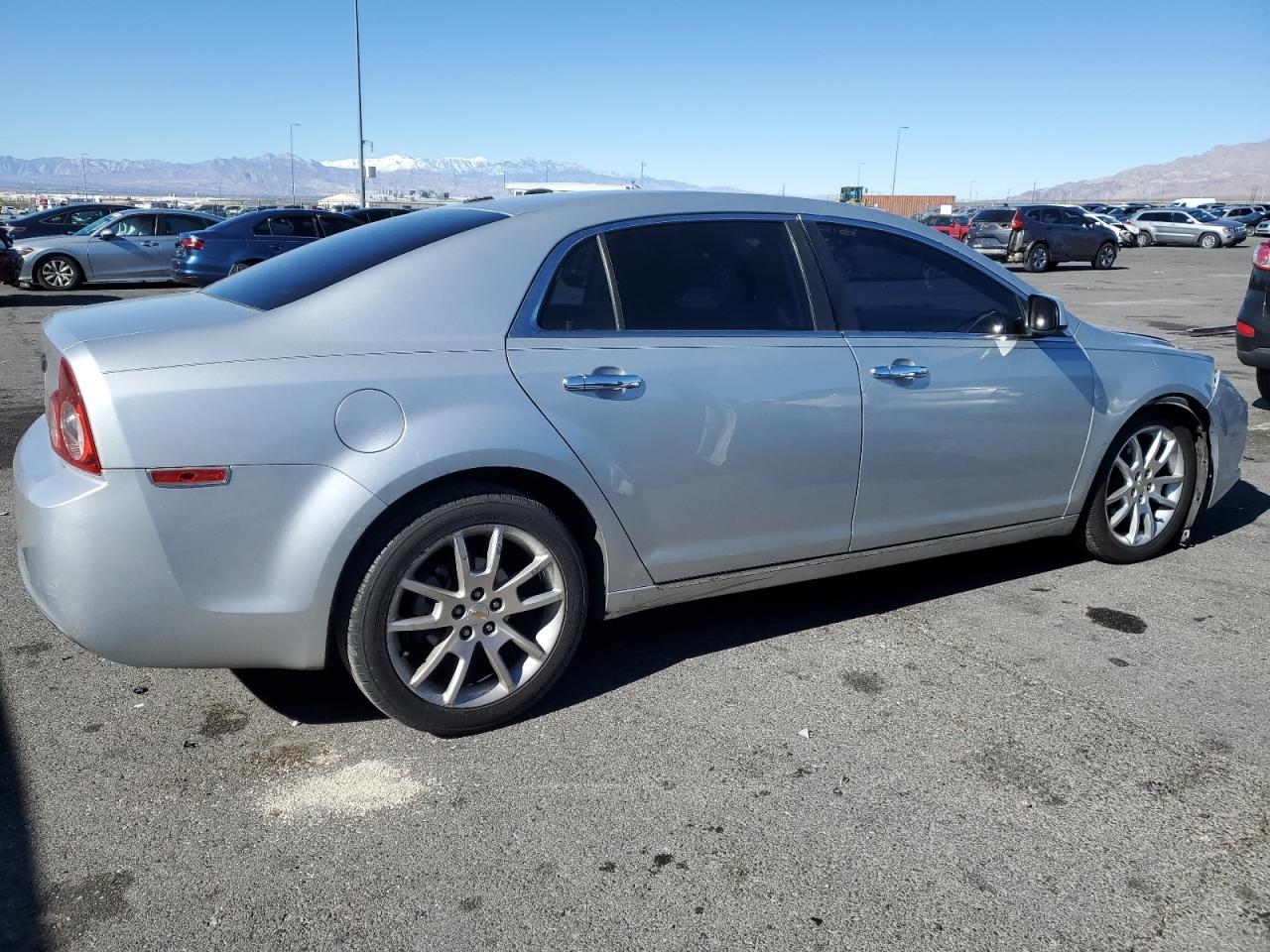 2011 Chevrolet Malibu - Image 3