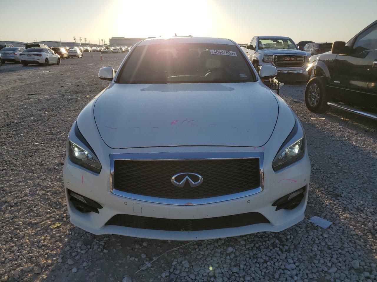 2019 Infiniti Q70 - Image 5