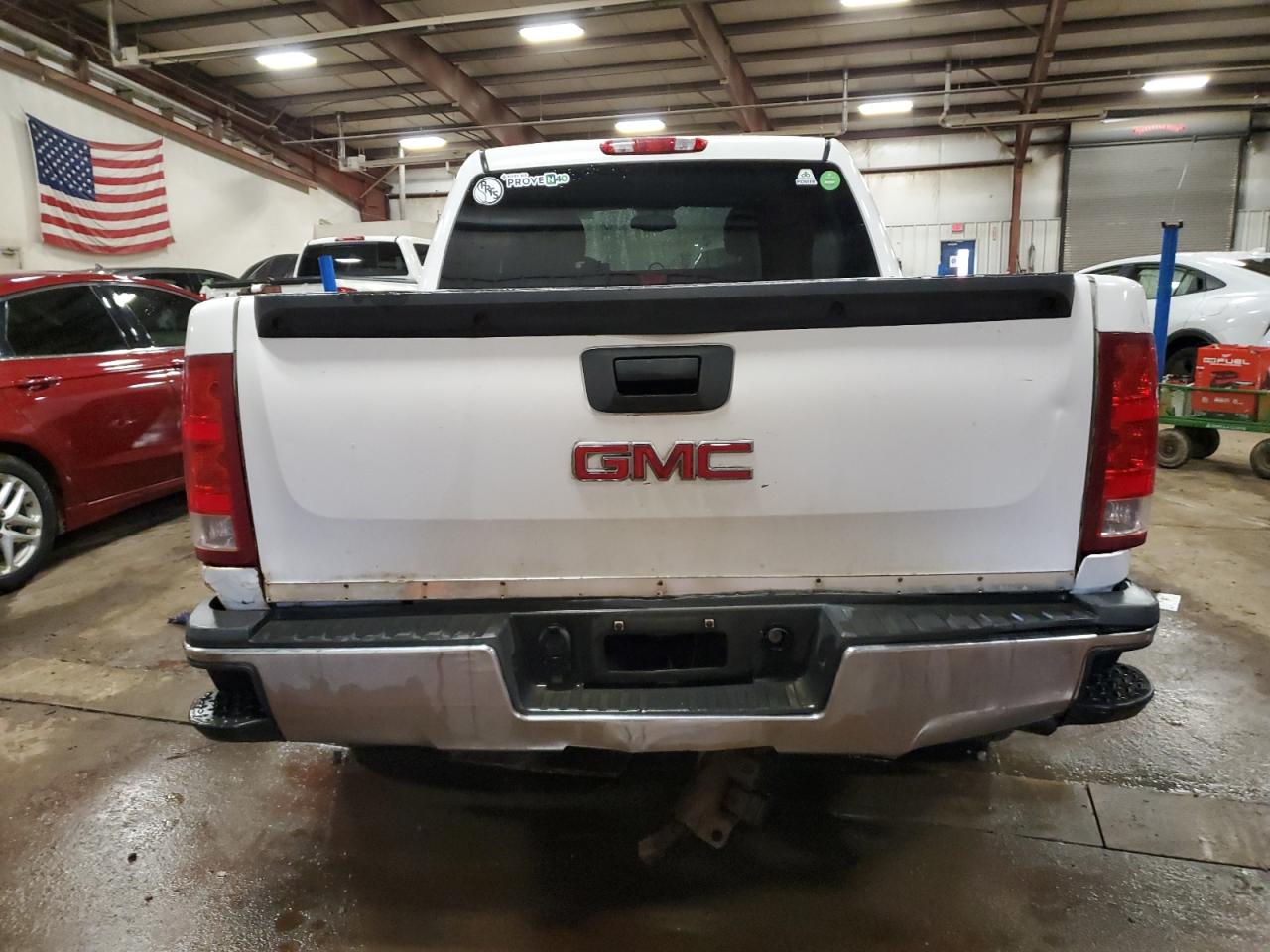 2009 GMC Sierra - Image 6