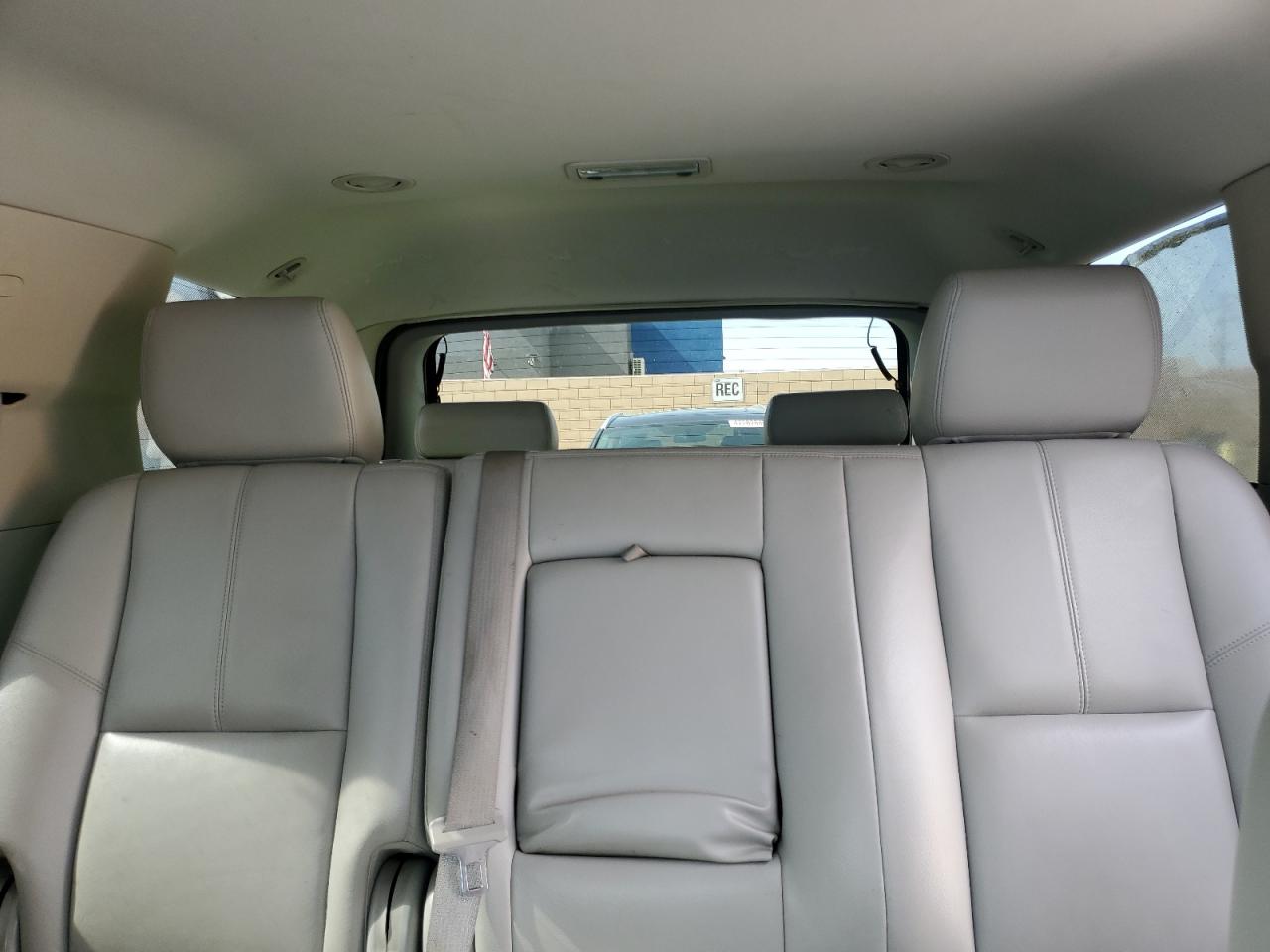 2012 GMC Yukon - Image 10