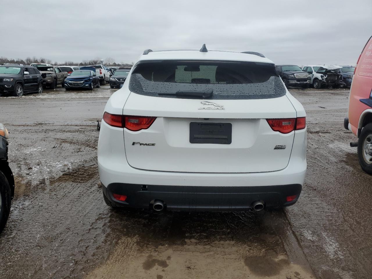 2018 Jaguar F-Pace - Image 6