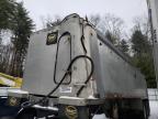 2016 Mac Trailer na sprzedaż w West Warren, MA - Front End
