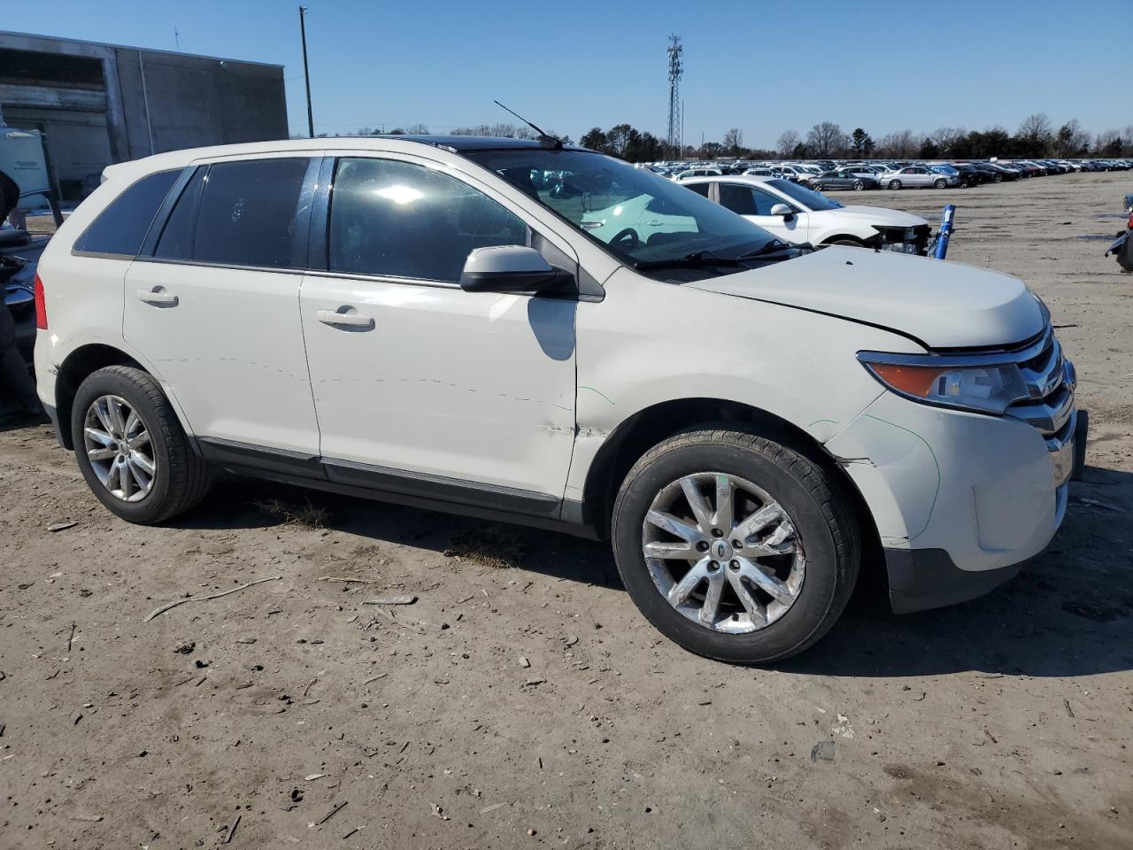 2013 Ford Edge - Image 4