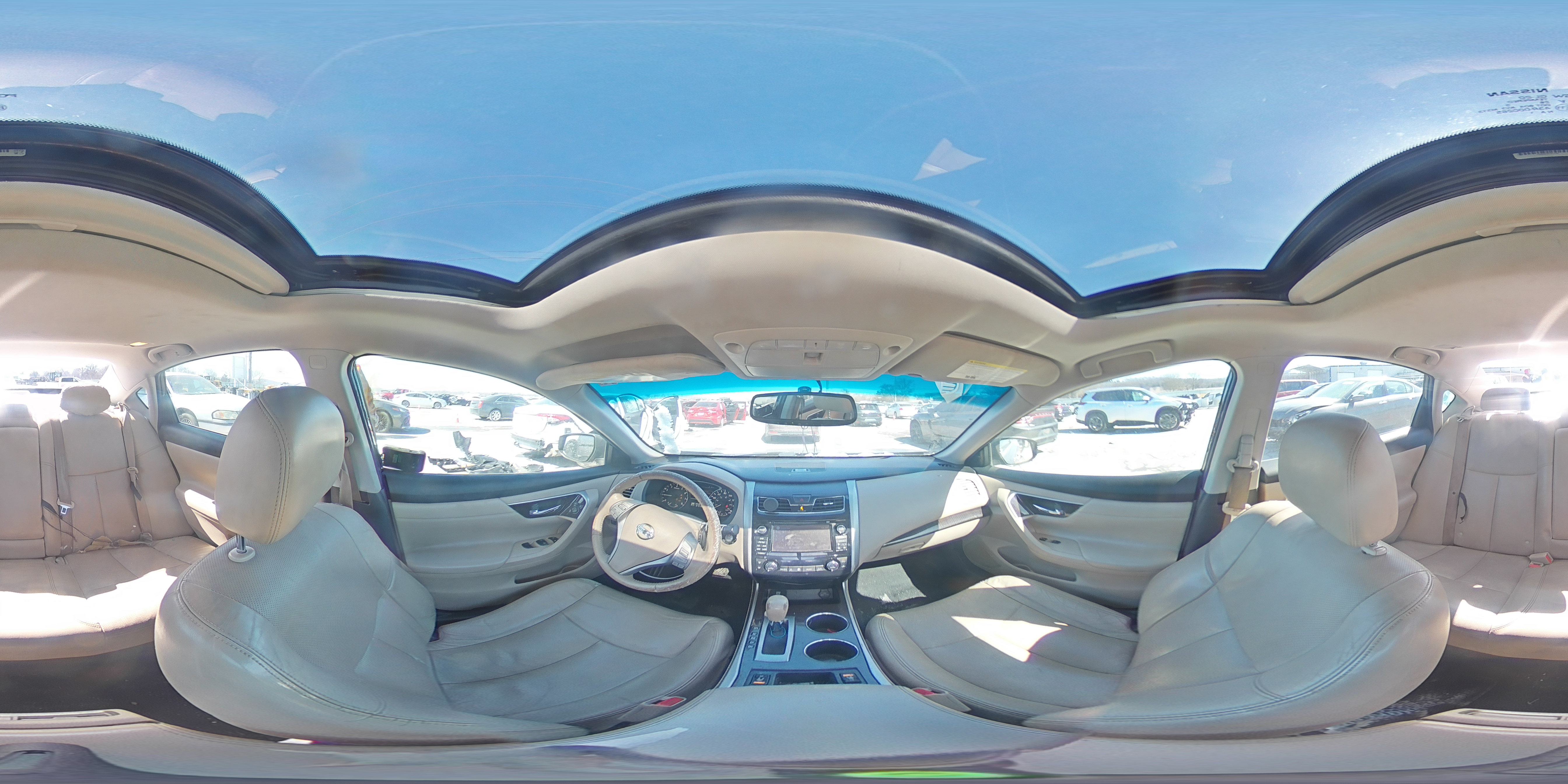 2015 Nissan Altima - Image 13