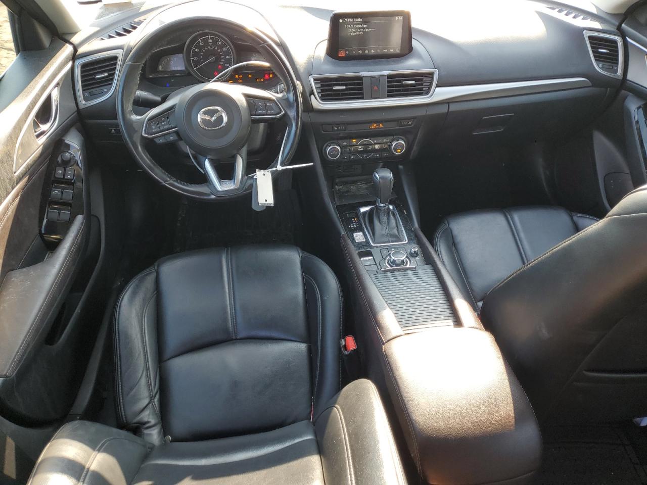 2018 Mazda 3 - Image 8
