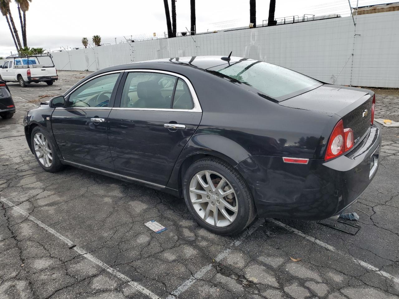 2008 Chevrolet Malibu - Image 2