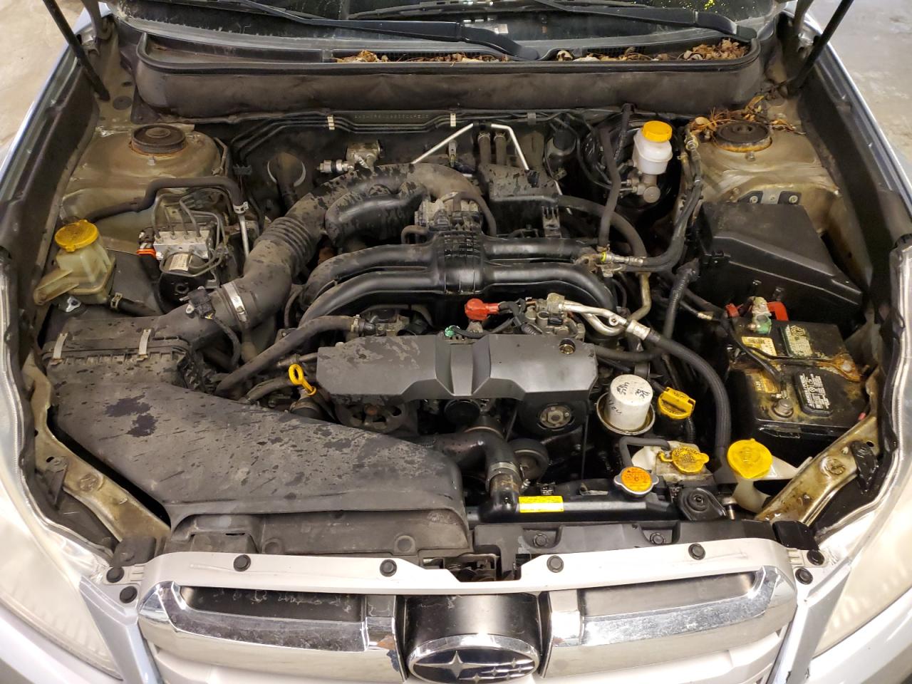 2014 Subaru Outback - Image 11