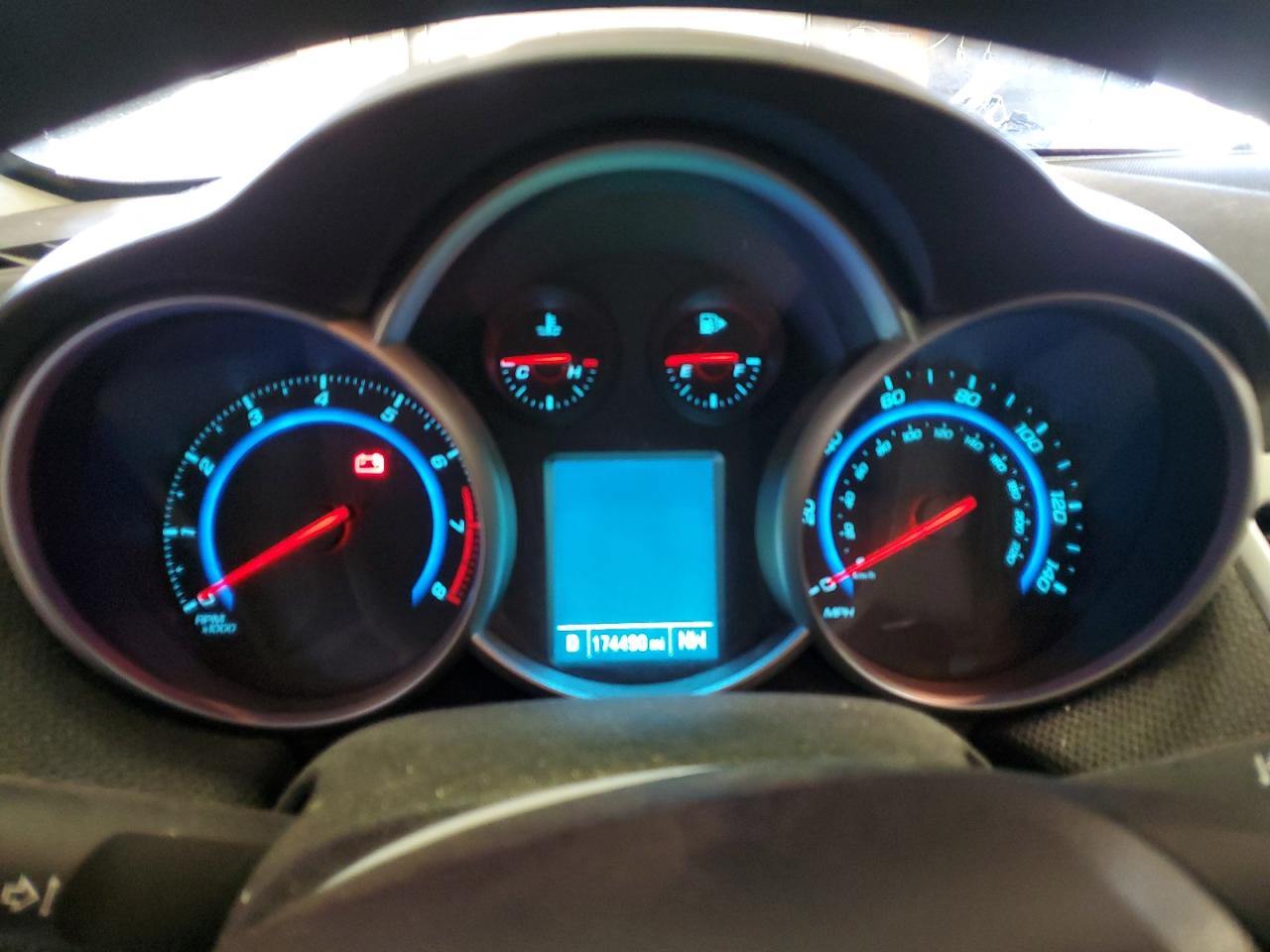 2016 Chevrolet Cruze - Image 9